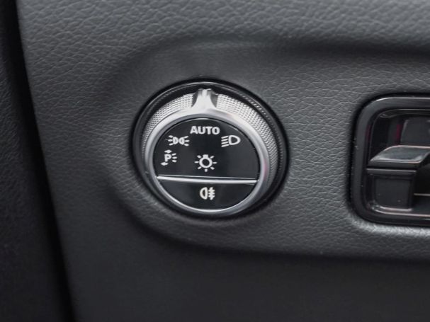 Mercedes-Benz EQE 350 AMG Night Distronic Memory 360° AHK HUD