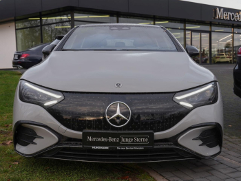 Mercedes-Benz EQE 350 AMG Night Distronic Memory 360° AHK HUD