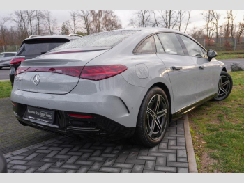 Mercedes-Benz EQE 350 AMG Night Distronic Memory 360° AHK HUD