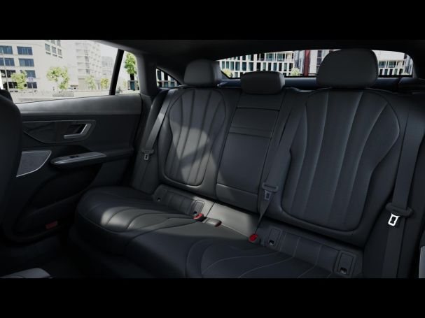 Mercedes-Benz EQE 350 AMG Night Distronic Memory 360° AHK HUD