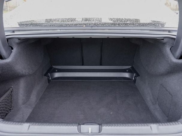 Mercedes-Benz EQE 350 AMG Night Distronic Memory 360° AHK HUD