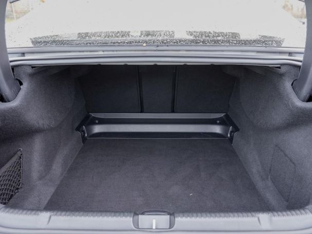 Mercedes-Benz EQE 350 AMG Night Distronic Memory 360° AHK HUD