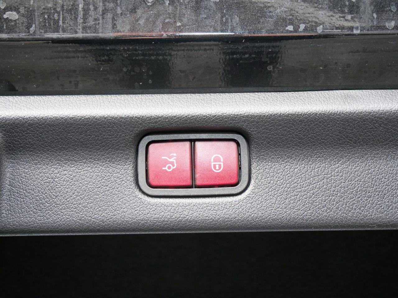 Mercedes-Benz EQE 350+ AMG Distronic SHZ-Fond Memory Burmester