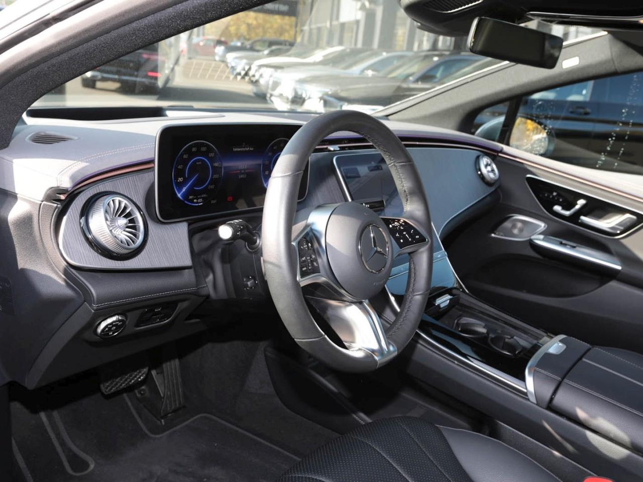 Mercedes-Benz EQE 350+ Electric Art Panorama Distronic AHK