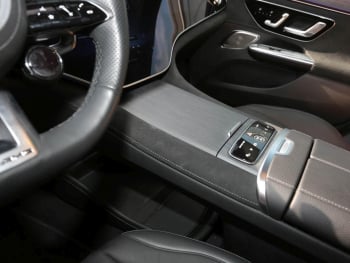 Mercedes-Benz EQE 43 AMG 4M Night Panorama Sitzklima HeadUp