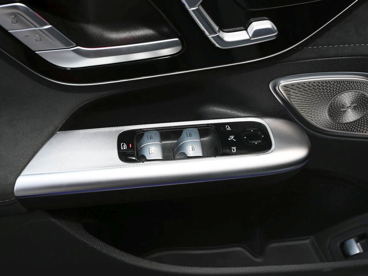 Mercedes-Benz EQE 43 AMG 4M Panorama Distronic NP 119.244