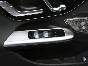 Mercedes-Benz EQE 43 AMG 4M Panorama Distronic NP 119.244