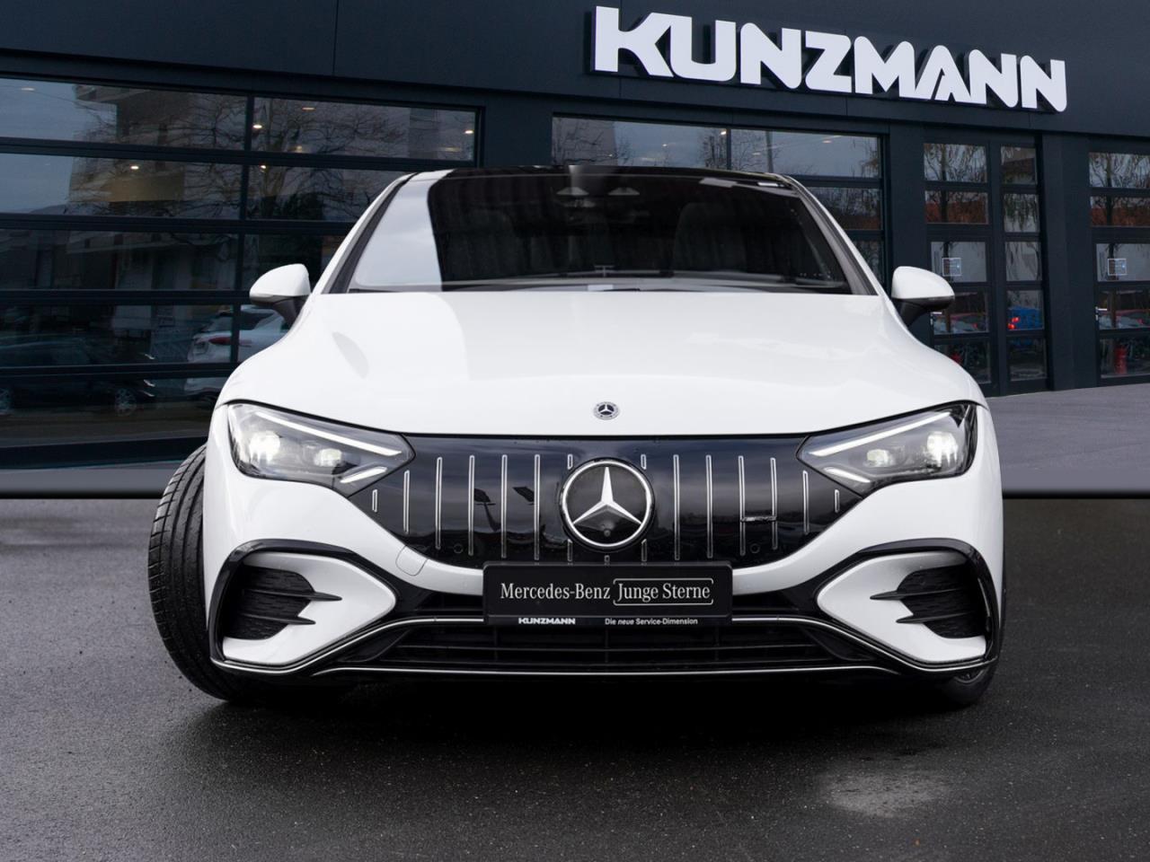 Mercedes-Benz EQE 43 AMG 4M Panorama Distronic Memory HUD 360°