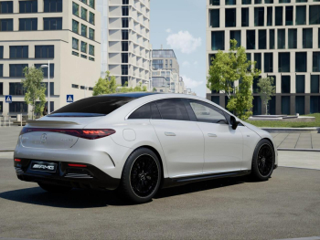 Mercedes-Benz EQE 43 AMG 4M Panorama Distronic Memory HUD 360°