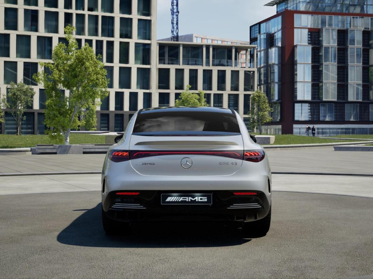 Mercedes-Benz EQE 43 AMG 4M Panorama Distronic Memory HUD 360°