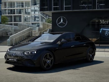 Mercedes-Benz EQE 43 AMG 4M Night Airmatic Panorama 360° Memory