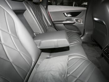 Mercedes-Benz EQE 500 4M AMG Night Panorama AHK NP 126.545 €