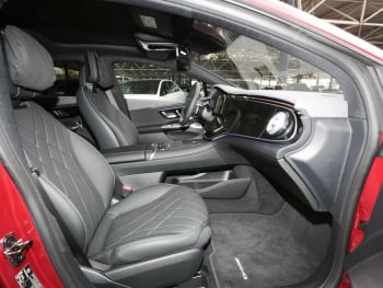 Mercedes-Benz EQE 500 4M AMG Night Panorama AHK NP 126.545 €