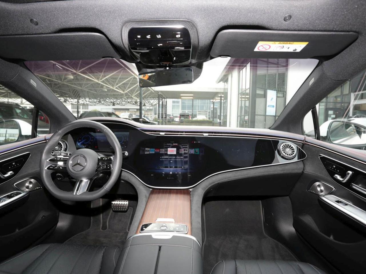 Mercedes-Benz EQE 500 4M AMG Night Panorama Distronic 360° HUD