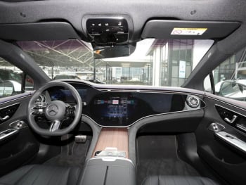 Mercedes-Benz EQE 500 4M AMG Night Panorama Distronic 360° HUD