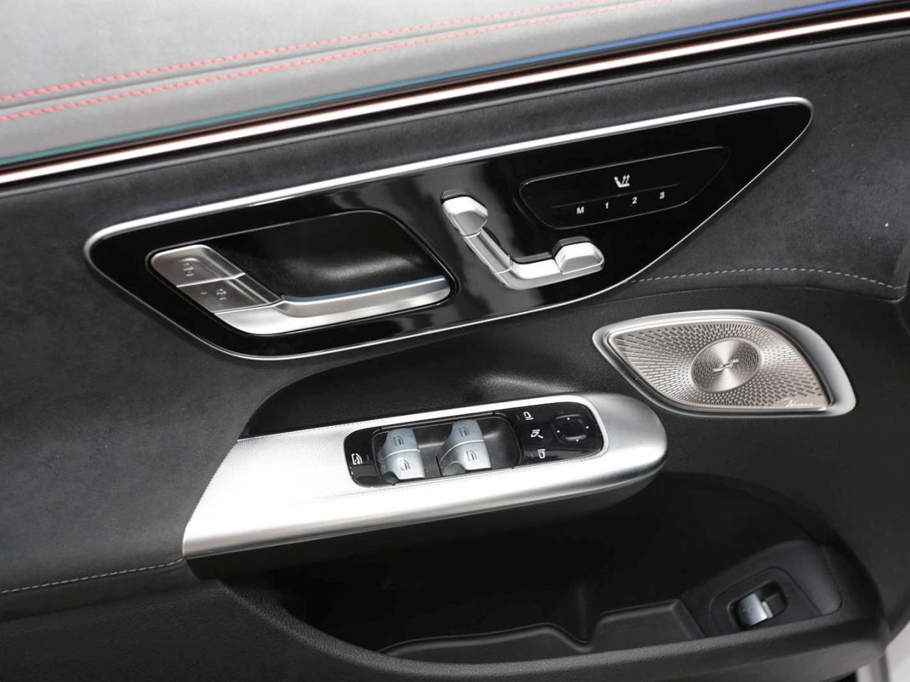 Mercedes-Benz EQE 500 4M AMG Night Panorama Distronic 360° HUD