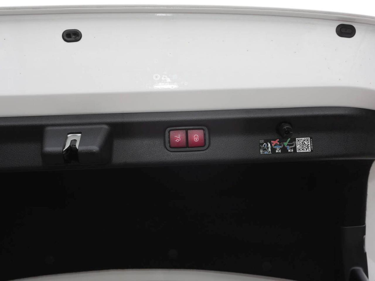 Mercedes-Benz EQE 500 4M AMG Night Panorama Distronic 360° HUD