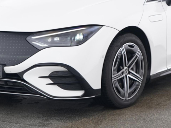 Mercedes-Benz EQE 500 4M AMG Night Panorama Distronic 360° HUD