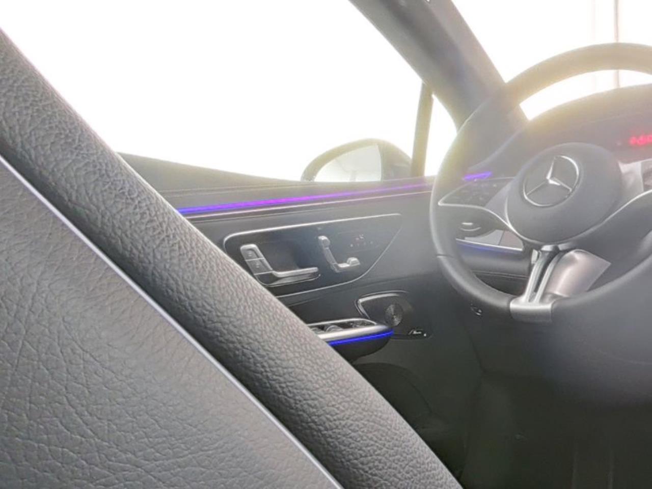 Mercedes-Benz EQE 500 4M AMG Night Distonic Airmatic 360°AHK