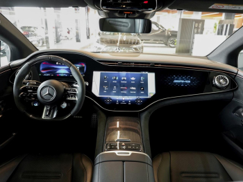 Mercedes-Benz EQE 53 AMG 4M+ Panorama Burmester NP 156.140 €