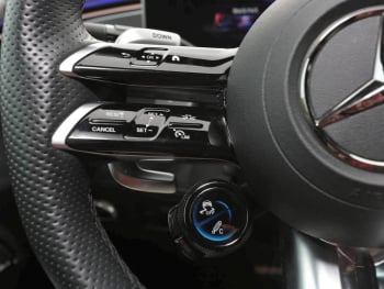 Mercedes-Benz EQE 53 AMG 4M+ Night Distronic Panorama 360°