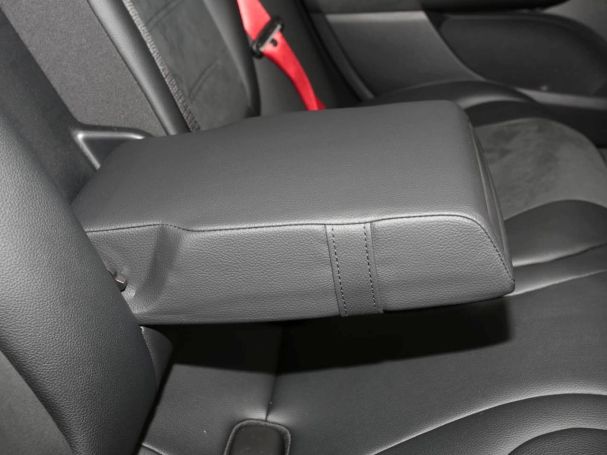 Mercedes-Benz EQE 53 AMG 4M+ Night Distronic Panorama 360°