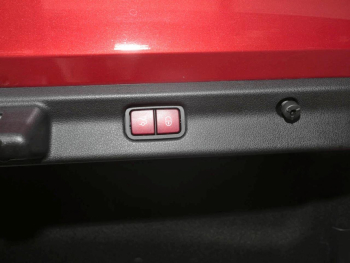 Mercedes-Benz EQE 53 AMG 4M+ Night Distronic Panorama 360°