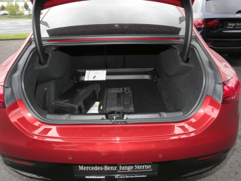 Mercedes-Benz EQE 53 AMG 4M+ Night Distronic Panorama 360°