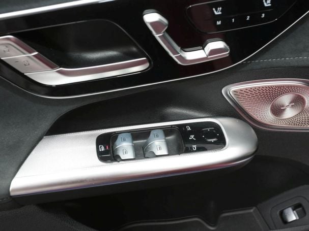 Mercedes-Benz EQE 53 AMG 4M+ Hyperscreen HA-Lenkung NP 136.558