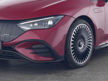 Mercedes-Benz EQE 53 AMG 4M+ Hyperscreen HA-Lenkung 360° Memory