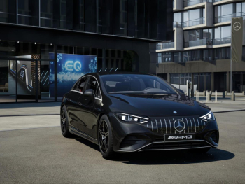 Mercedes-Benz EQE 53 AMG 4M+ Hyperscreen Distronic AHK 360°