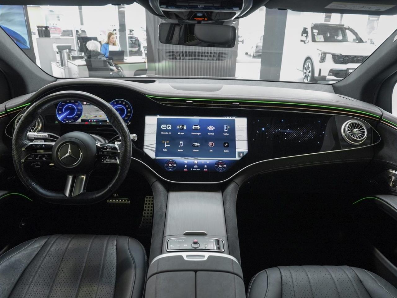 Mercedes-Benz EQS 450 4M SUV AMG Night Panorama SHZ-Fond 360°