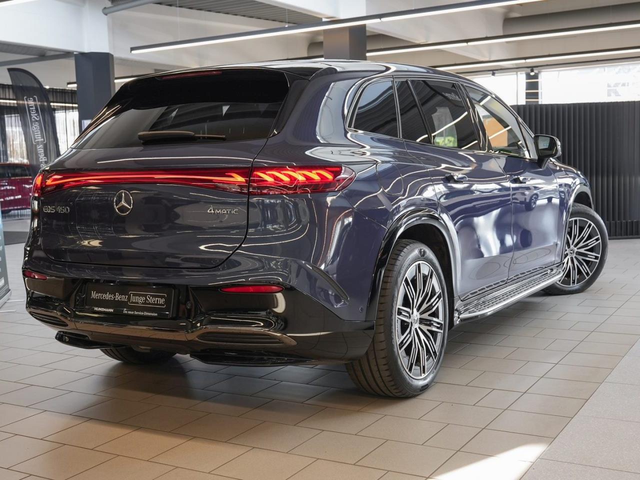 Mercedes-Benz EQS 450 4M SUV AMG Night Panorama SHZ-Fond 360°