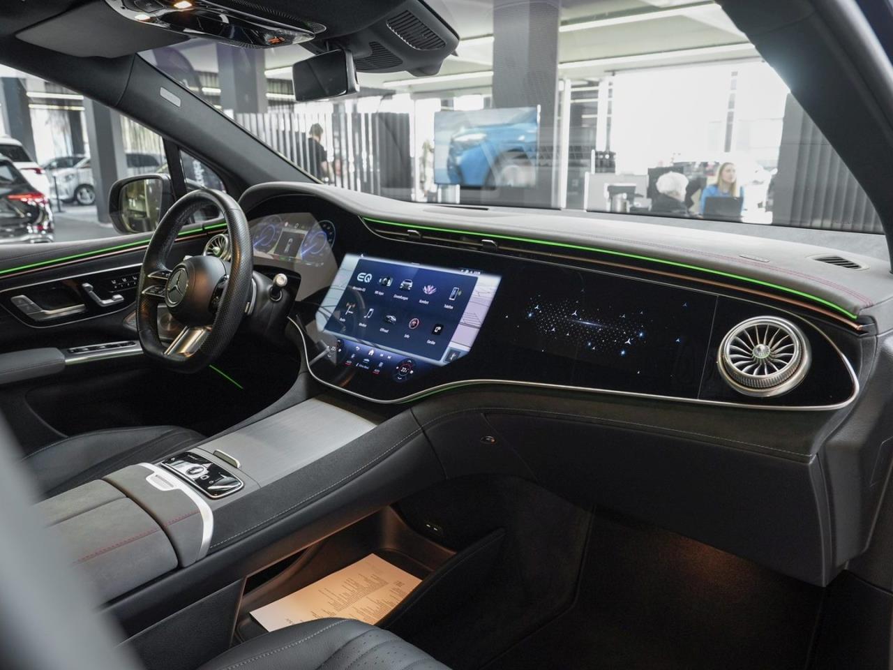 Mercedes-Benz EQS 450 4M SUV AMG Night Panorama SHZ-Fond 360°