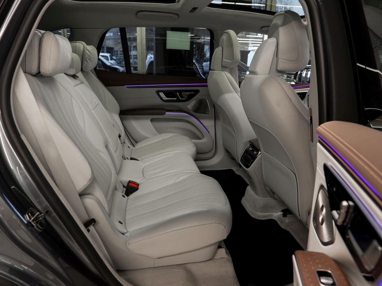 Mercedes-Benz EQS 450+ SUV Electric Art Panorama SHZ-Fond AHK