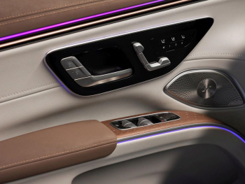 Mercedes-Benz EQS 450+ SUV Electric Art Panorama SHZ-Fond AHK