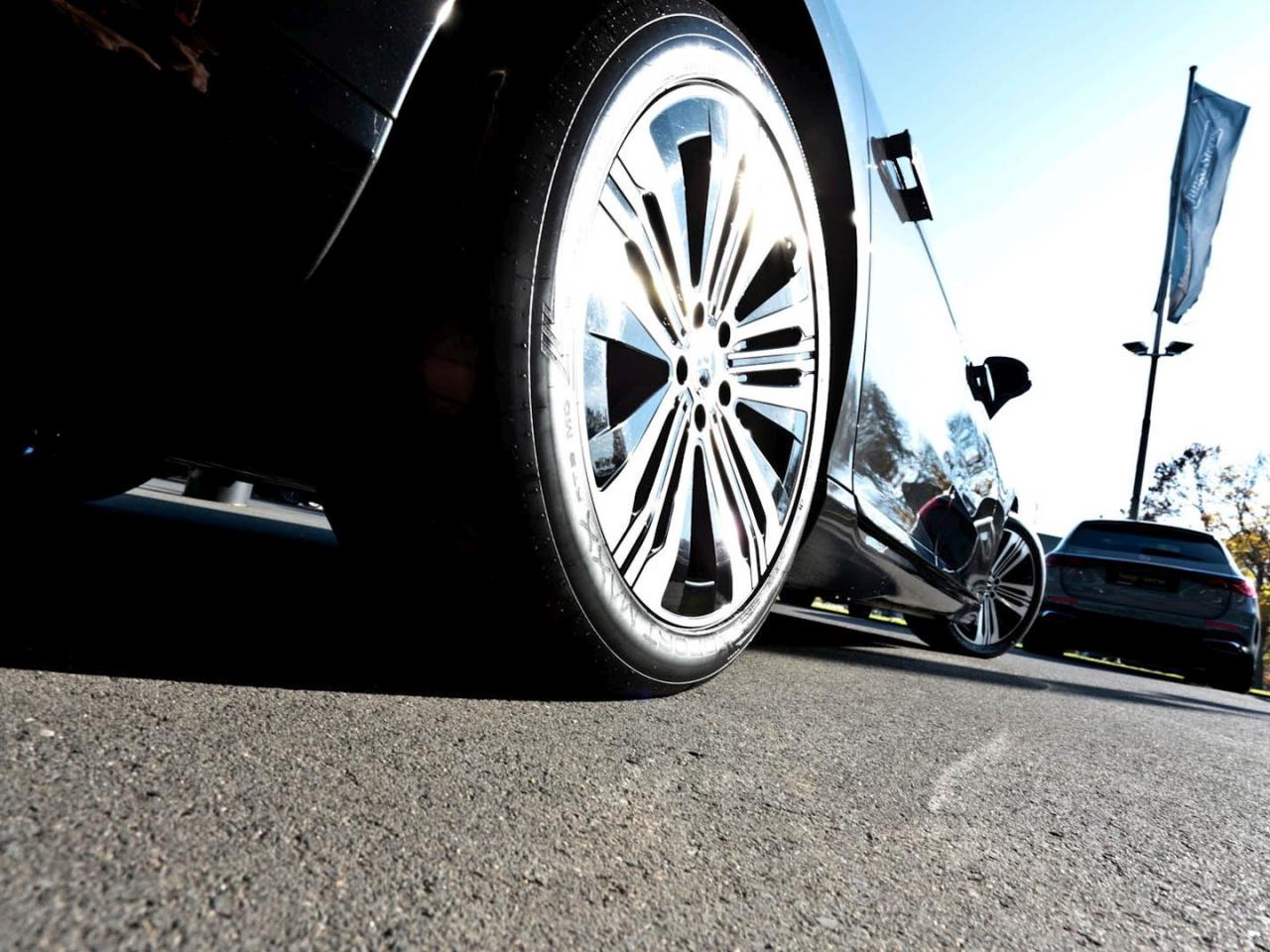 Mercedes-Benz EQS 350 Electric Art Airmatic AHK Panorama EasyP