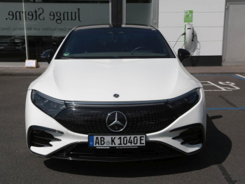 Mercedes-Benz EQS 450+ AMG Night Panorama Distronic 360° AHK