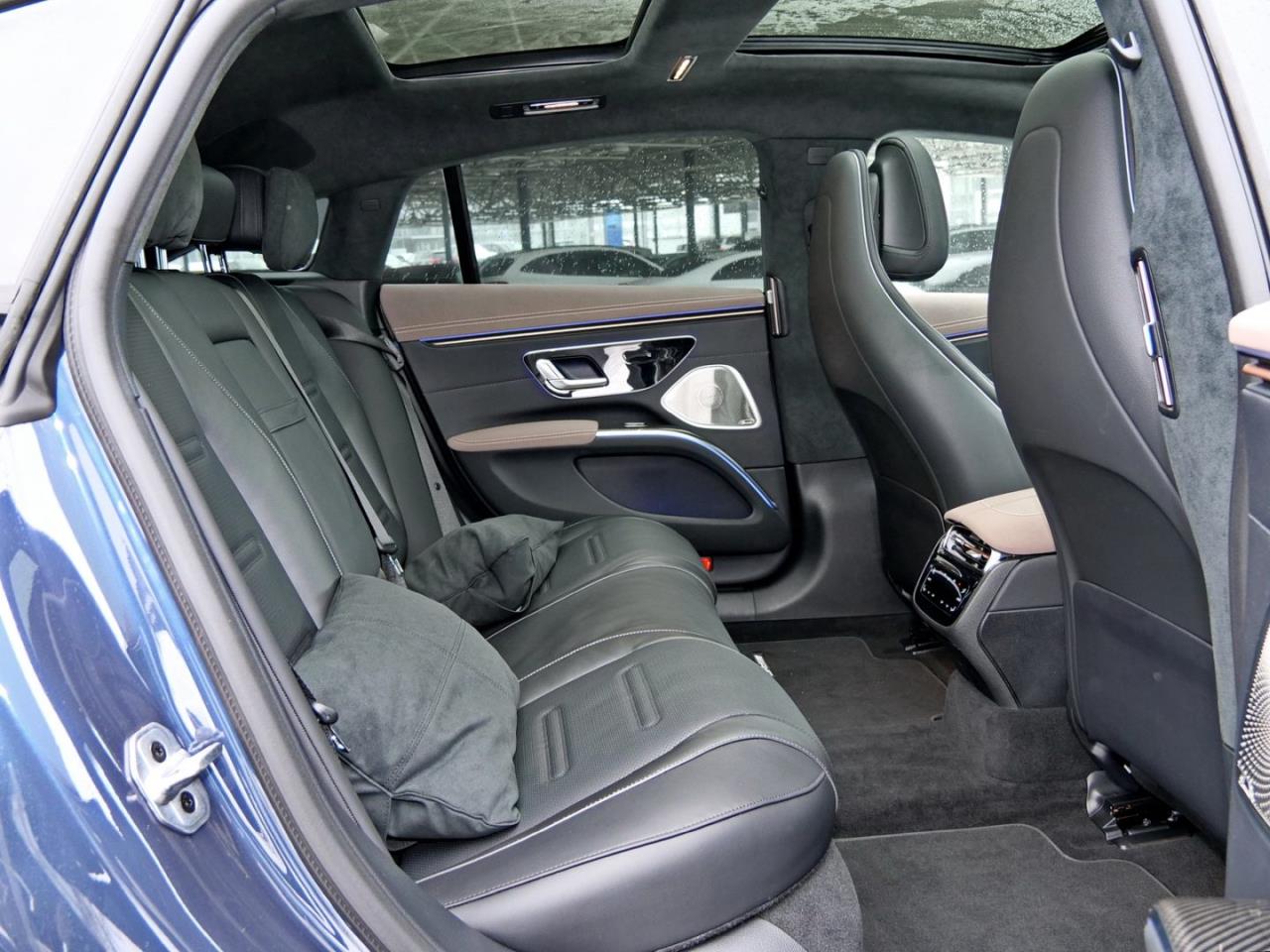 Mercedes-Benz EQS 53 AMG 4M+ Night Panorama Distronic 360° AHK