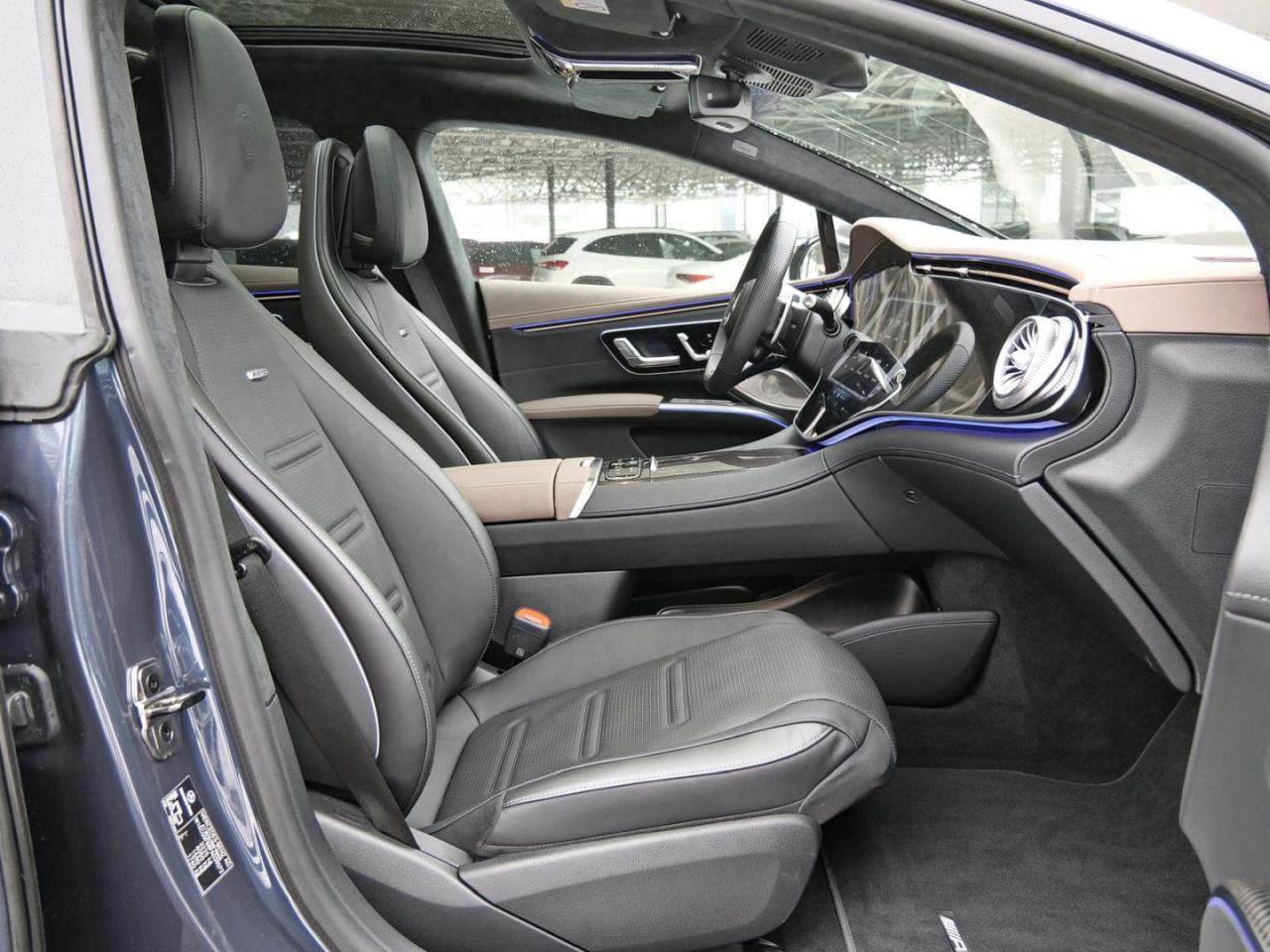 Mercedes-Benz EQS 53 AMG 4M+ Night Panorama Distronic 360° AHK