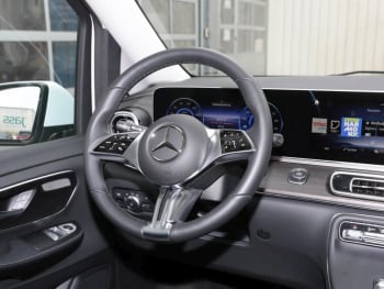 Mercedes-Benz EQV 300 AVANTGARDE Lang MBUX Navi Distronic 360°
