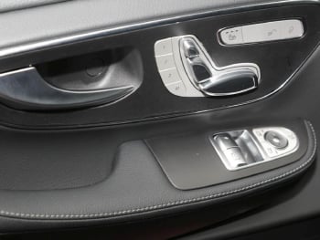 Mercedes-Benz EQV 300 AVANTGARDE Lang Navi Distronic Airmatic