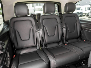 Mercedes-Benz EQV 300 AVANTGARDE Lang Navi Distronic Airmatic