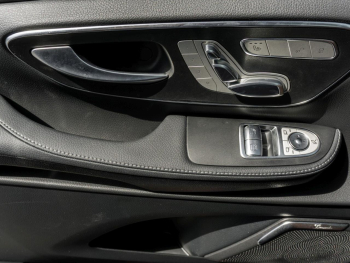 Mercedes-Benz EQV 300 AVANTGARDE Lang Navi Distronic Airmatic