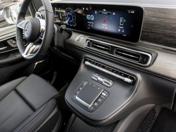 Mercedes-Benz EQV 300 AVANTGARDE Lang Navi Distronic Airmatic