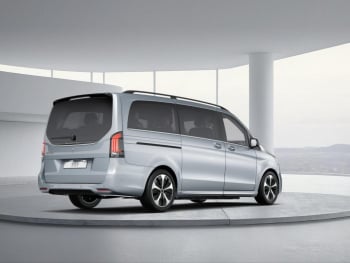Mercedes-Benz EQV 300 AVANTGARDE Lang Navi Distronic Airmatic