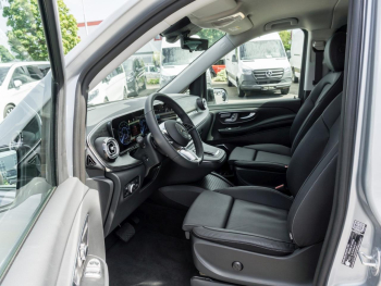 Mercedes-Benz EQV 300 AVANTGARDE Lang Navi Distronic Airmatic