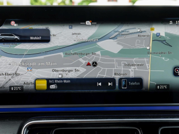Mercedes-Benz EQV 300 AVANTGARDE Lang MBUX Burmester Distronic