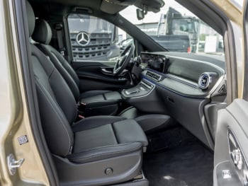 Mercedes-Benz EQV 300 AVANTGARDE Lang MBUX Burmester Distronic