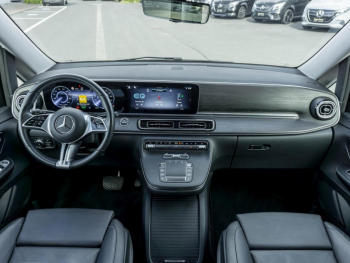 Mercedes-Benz EQV 300 AVANTGARDE Lang MBUXNavi Distronic 360°